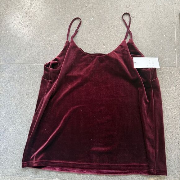A New Day Faux Velvet Small Brand New With Tags Non Smoking - Picture 6 of 9